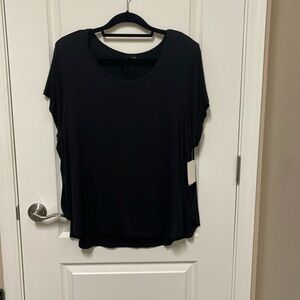 kensie Women’s Plus size 3X black top 95% Rayon 5% spandex. New with tags.